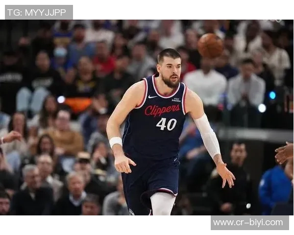 篮网灵活防守策略让祖巴茨陷入困境无限换防战术显成效